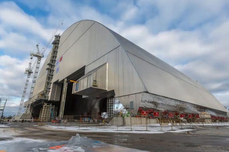 chernobyl-construction